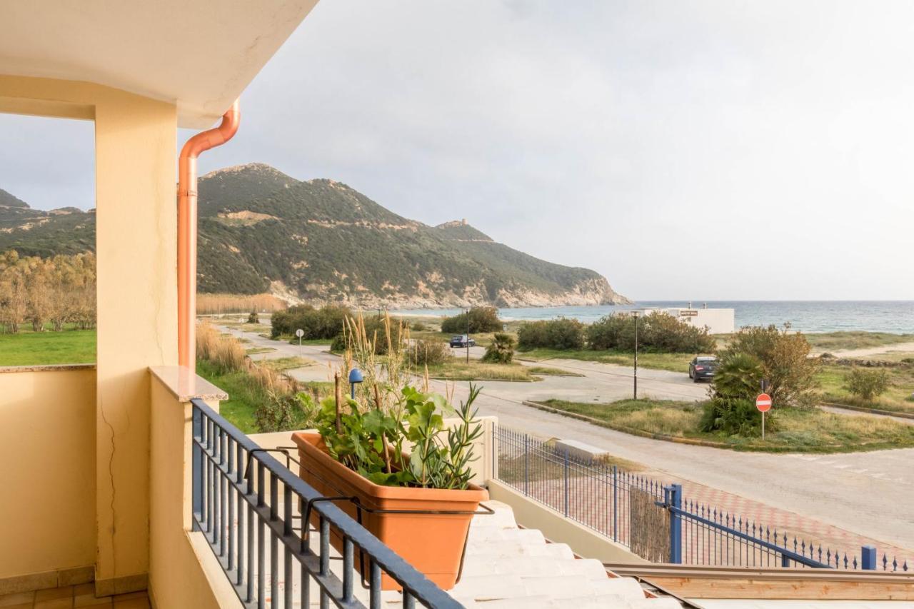 Hotel Villa Del Mare Solanas Solanas  Eksteriør bilde