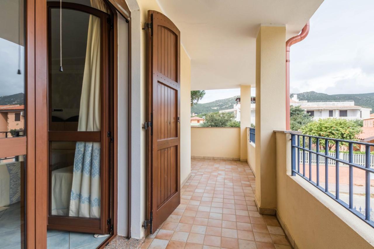 Hotel Villa Del Mare Solanas Solanas  Eksteriør bilde