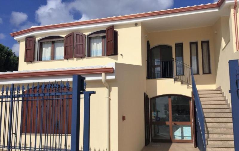Hotel Villa Del Mare Solanas Solanas  Eksteriør bilde