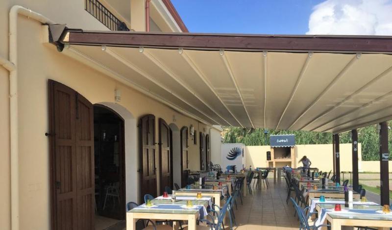 Hotel Villa Del Mare Solanas Solanas  Eksteriør bilde
